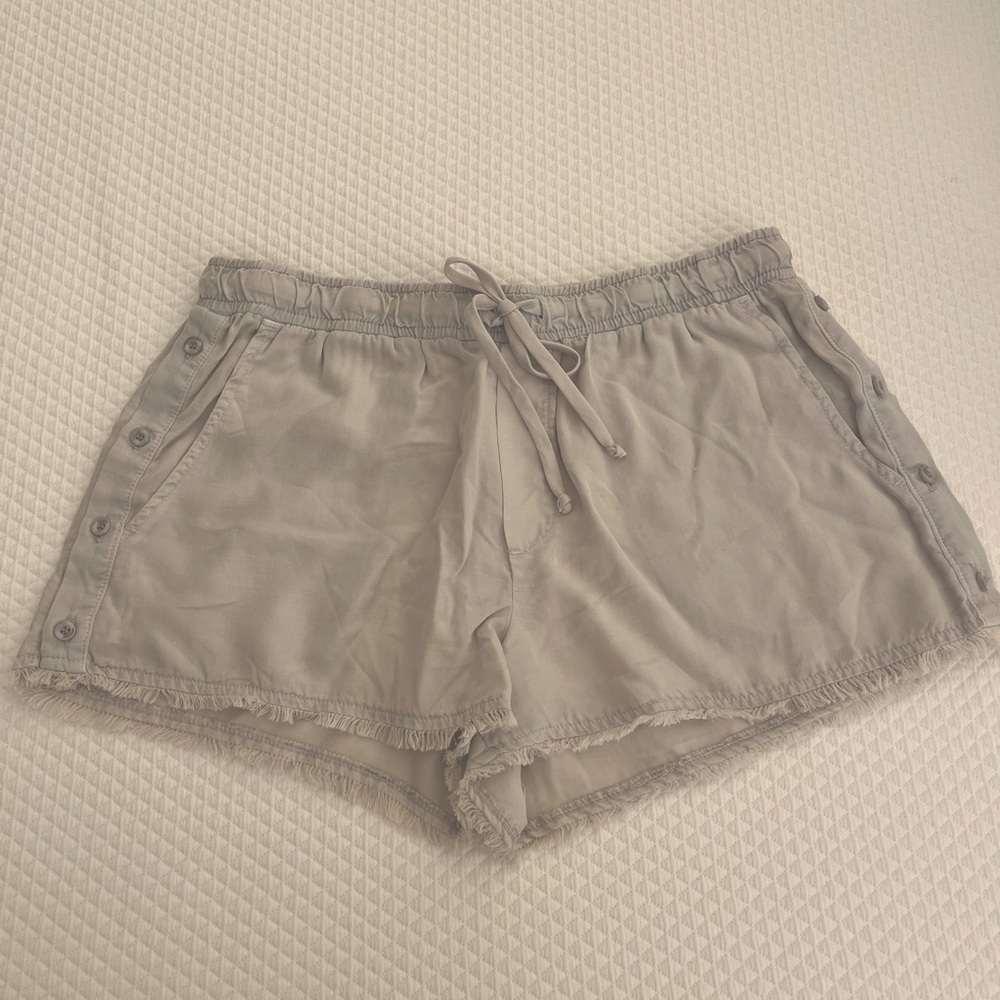 Bella Dahl tencel fringe shorts